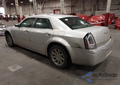 2005 Chrysler 300C from USA, damaged, VIN 2C3AA63H15H632602